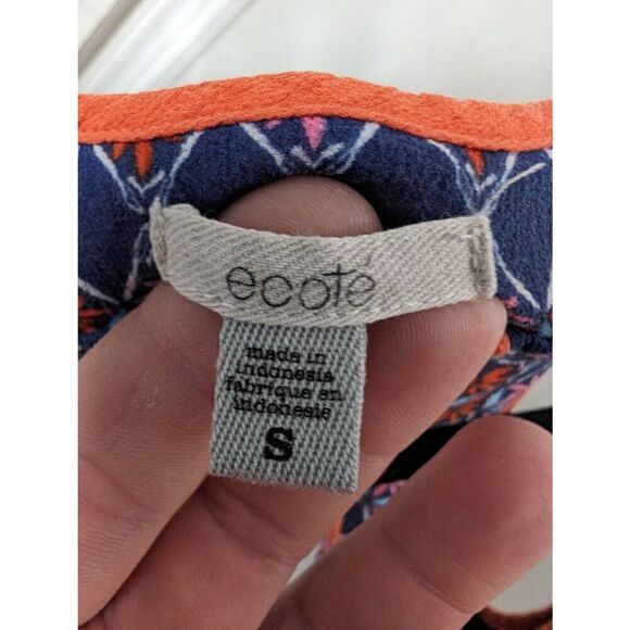 Ecote Short Sleeve Dress with Floral Print With Cutout Back Women's Size Small - Picture 4 of 8